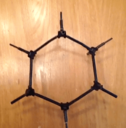 overview-of-cyclohexane-chair-from-top-with-model